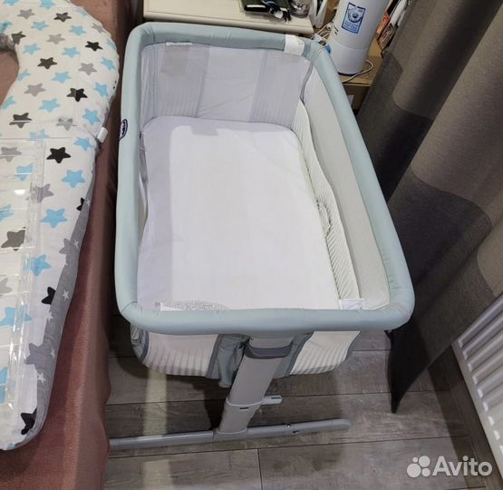 Кроватка chicco next2me