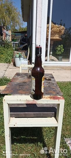 Бутылка с бугельной пробкой