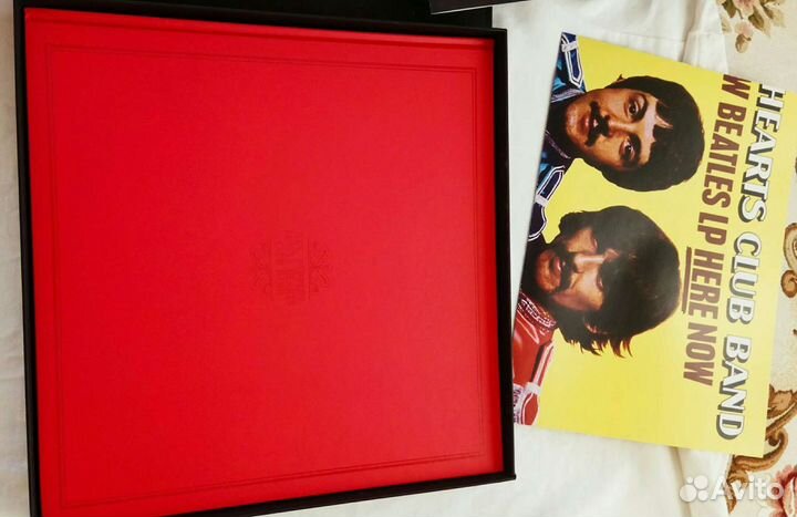 Виниловые пластинки the beatles