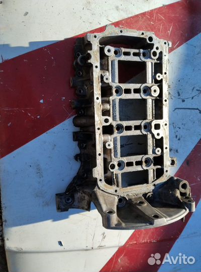 Нижняя часть блока двигателя ep6