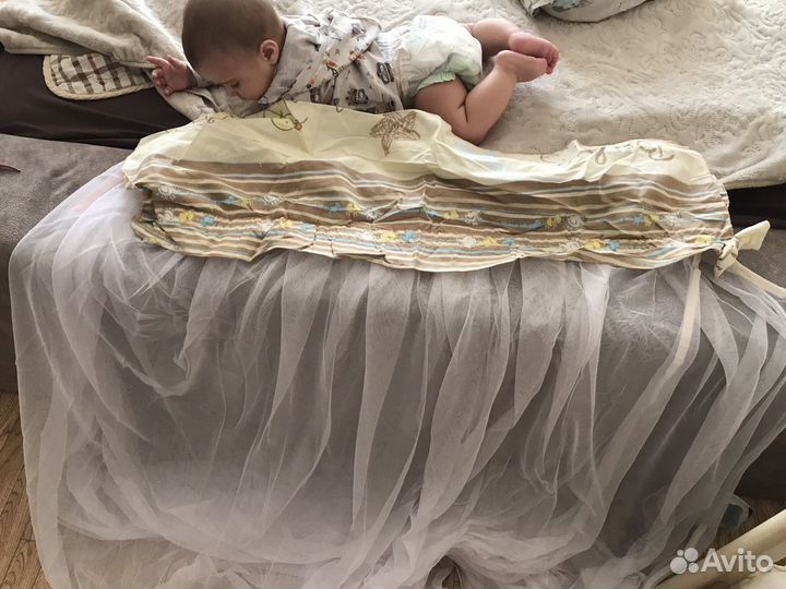 Бортики в кроватку и балдахин