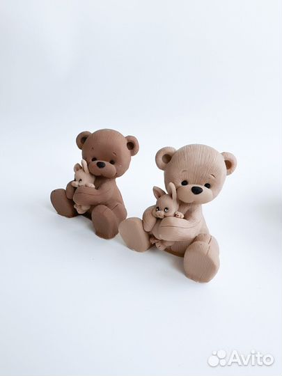 Подарочные наборы и фигруки из шоколада