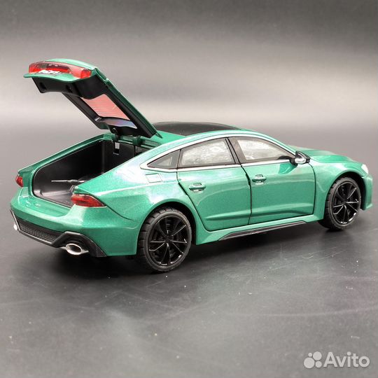 Металлическая модель Audi RS 7/ 1:24