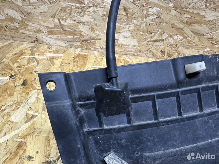 Подкрылок передний правый Audi A6 C7 CGW