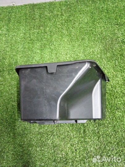 Ящик для инструментов правый Mitsubishi Asx GA1W