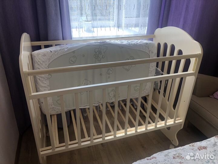 Кроватка детская