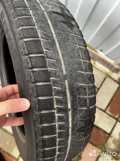 Bridgestone Blizzak Revo GZ 165/70 R14