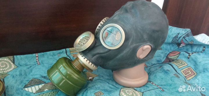 Противогаз