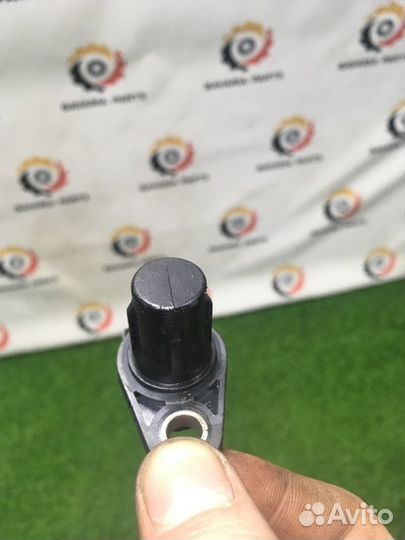 Датчик положения распредвала Mercedes E W212 1.8