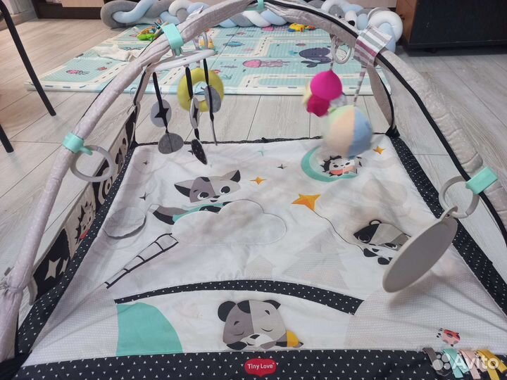 Развивающий коврик tiny love день и ночь