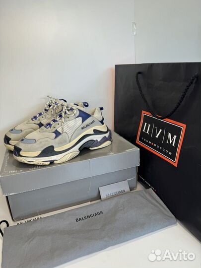 Balenciaga triple s оригинал