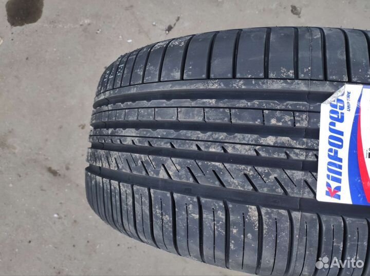 Kinforest KF550-UHP 245/45 R20