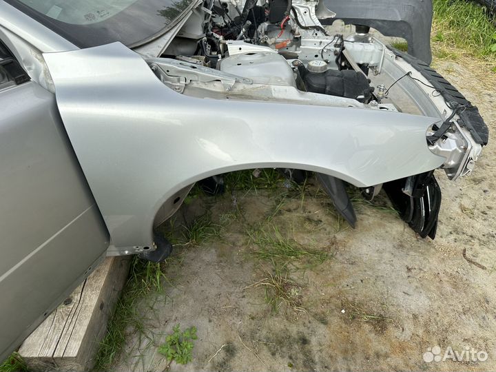 31294001 Крыло переднее правое Volvo S80