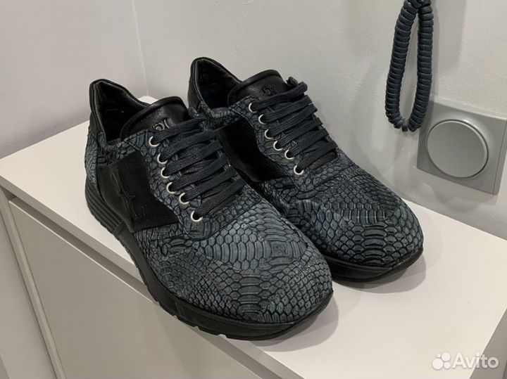 Кроссовки billionaire питон оригинал