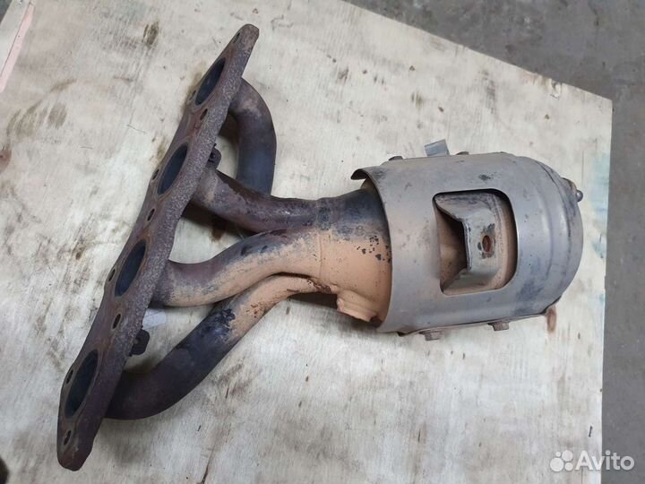 Выпускной коллектор Hyundai Kia