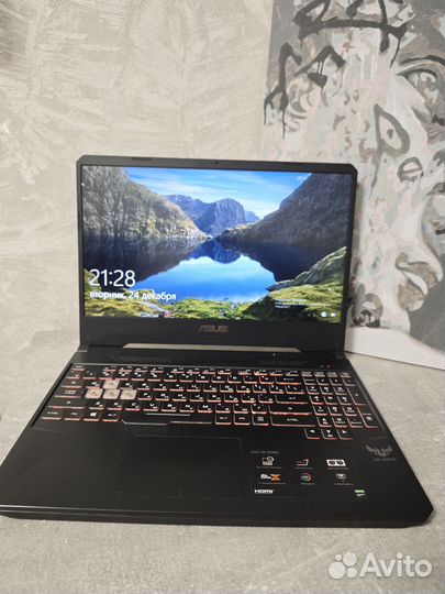 Игровой ноутбук Asus Tuf Gaming FX505D