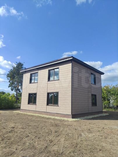 Коттедж 130 м² на участке 8 сот.