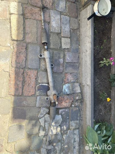 Рулевая рейка на toyota passo 1 кузов