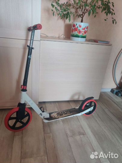 Самокат Novatrack polis 230