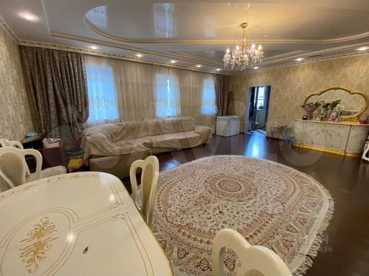 Коттедж 144 м² на участке 5 сот.