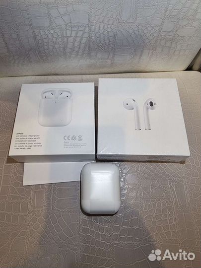 Беспроводные наушники Apple airpods 2, новые