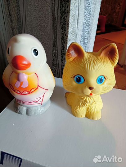 Резиновые игрушки