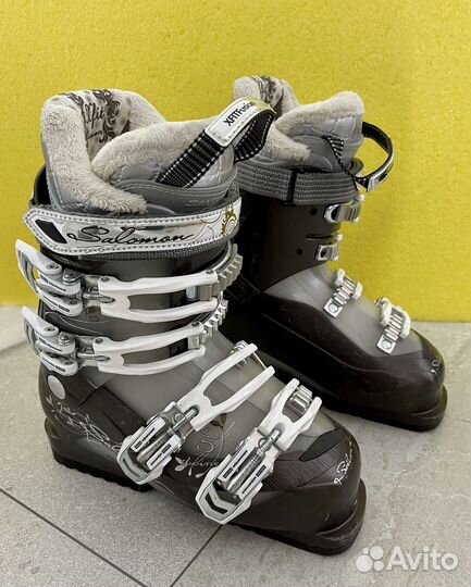 Горнолыжные ботинки salomon