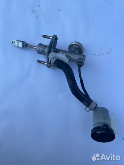 Цилиндр сцепления nissan almera n16