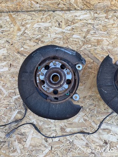 Кулак поворотный задний Kia Stinger 2 2019