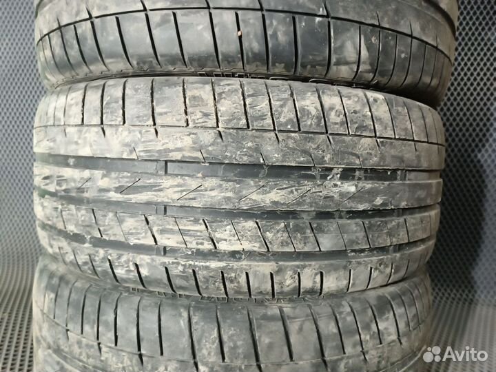 Starmaxx Ultrasport ST760 225/40 R19