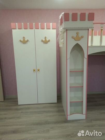 Двухъярусная кровать чердак Замок