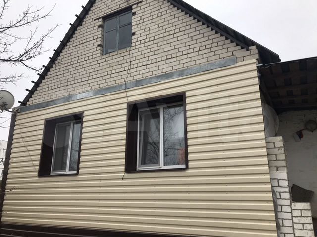 Дом степана разина безенчук. Центральная 105 безенчук. Домик луговой на поселке безенчук. Безенчук улица молодежная. Тсж городок безенчук.