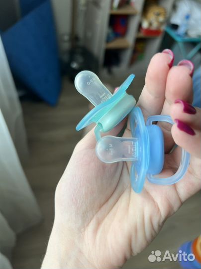 Соска пустышка avent 0 6