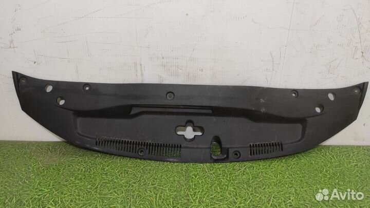 Кожух замка капота Lexus GS 3