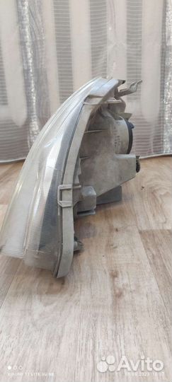 Фара филдер 121 кузов