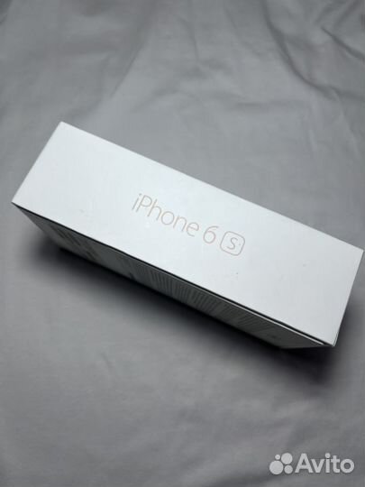 Коробка от iPhone 6s