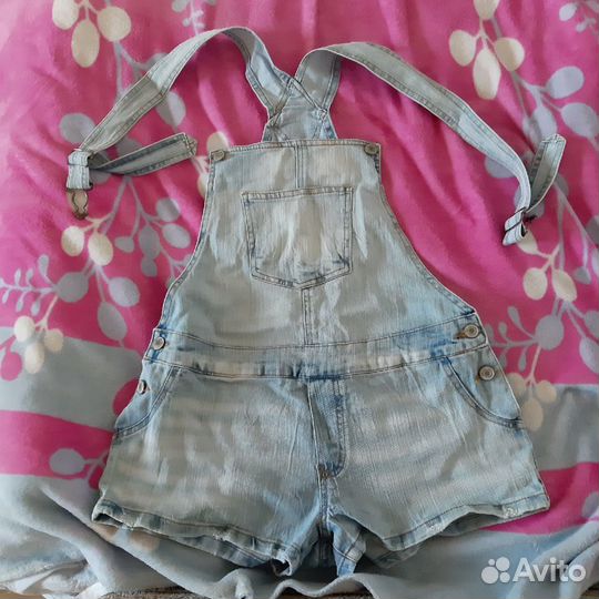 Комбинезон джинсовый