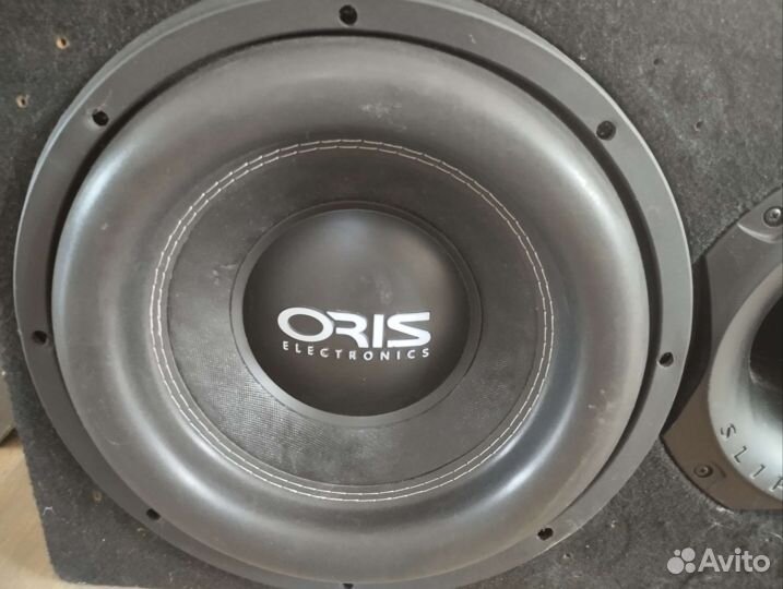 Сабвуфер автомобильный