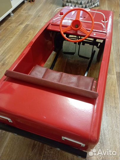 Детская педальная машина СССР