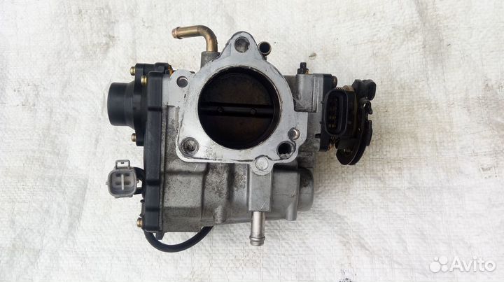 Дроссельная заслонка для мотора 3sfse(контрактная)