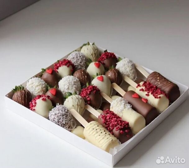 Клубника в шоколаде букеты подарок девушке