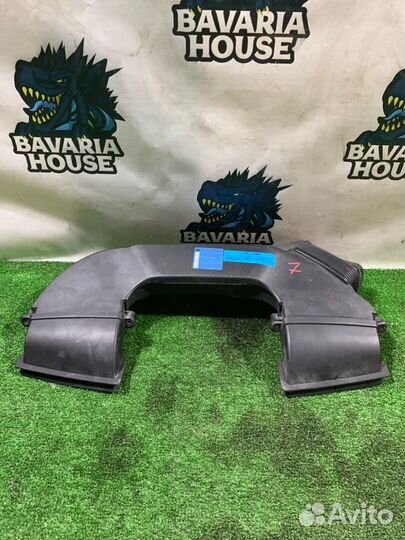 Воздухозаборник Bmw 1 E87 N52B30AF 2006