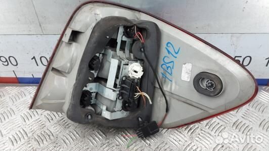 Фонарь задний левый mercedes benz M-class W164 (1B