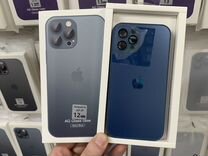 Чехол на iPhone 12 Pro Glass Case синий