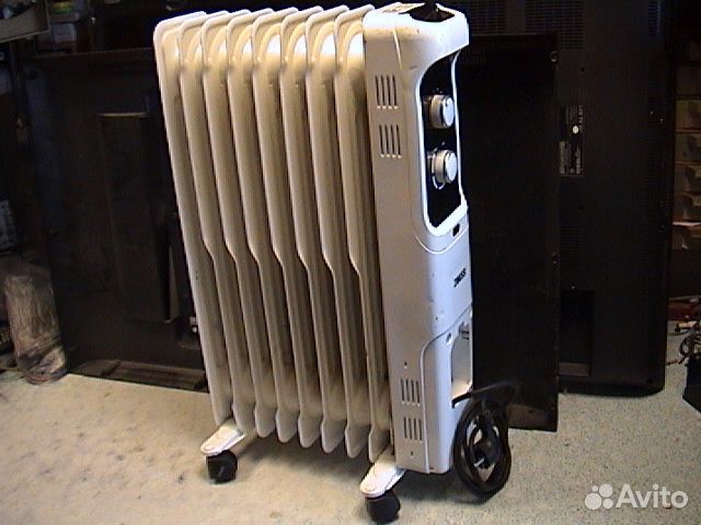 Rolsen R5,Zanussi 9W Обогреватель электромаслонапо