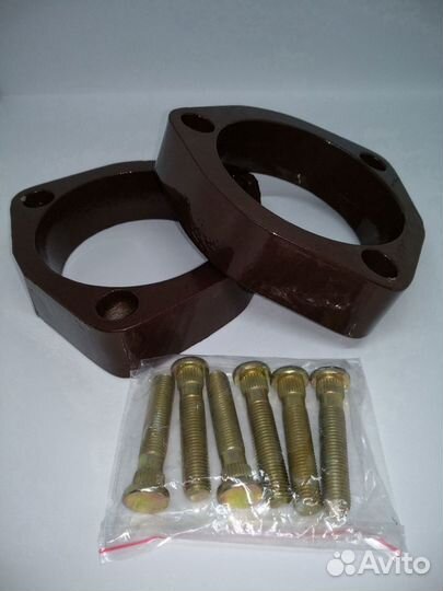 Проставки на Infiniti (Инфинити), Skoda (Шкода)