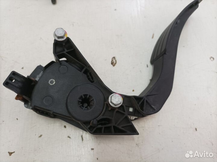 Педаль газа F4R Renault Kaptur