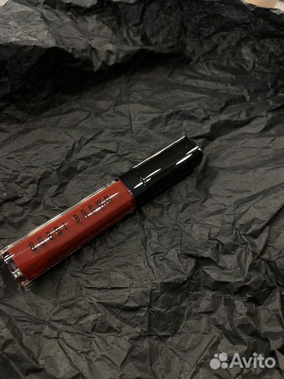 Блески, помады, карандаши для губ Bobbi Brown