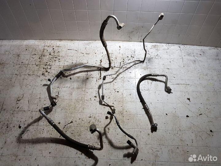 Трубка кондиционера Skoda Octavia 2013 1.8 турбо