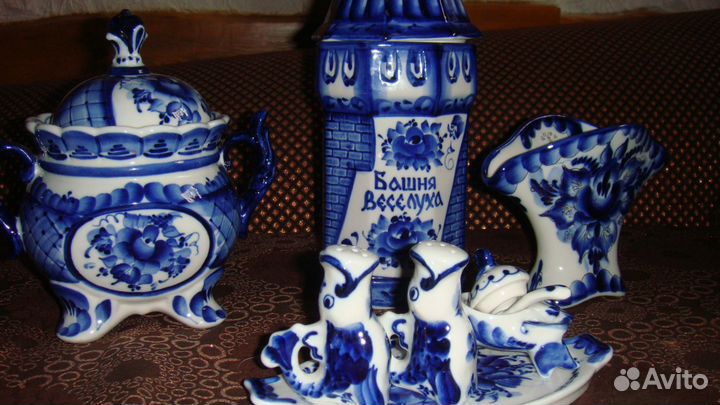 Посуда гжель